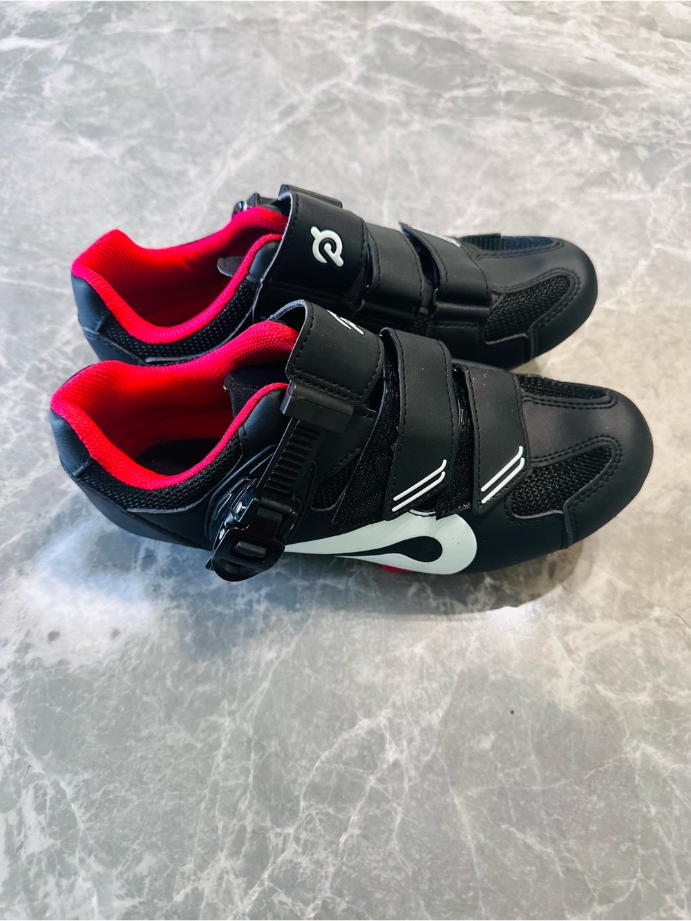 Peloton Cycling Shoes with Cleats Size 38 / Women's 7 Black Red White- Excellent - Picture 2 of 7